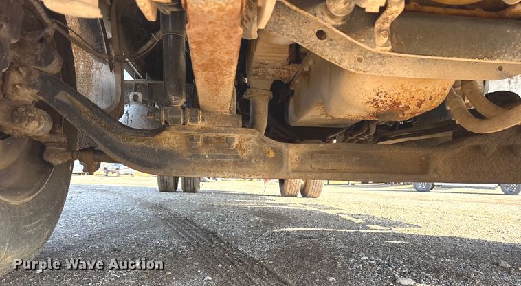 image for item ES8544 2008 Ford F650 Super Duty Crew Cab utility / service truck