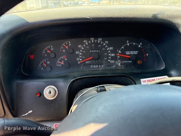 image for item ES8544 2008 Ford F650 Super Duty Crew Cab utility / service truck