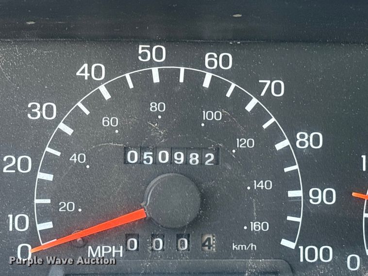 image for item ES8544 2008 Ford F650 Super Duty Crew Cab utility / service truck