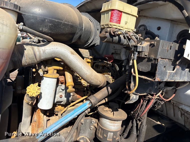 image for item ES8544 2008 Ford F650 Super Duty Crew Cab utility / service truck