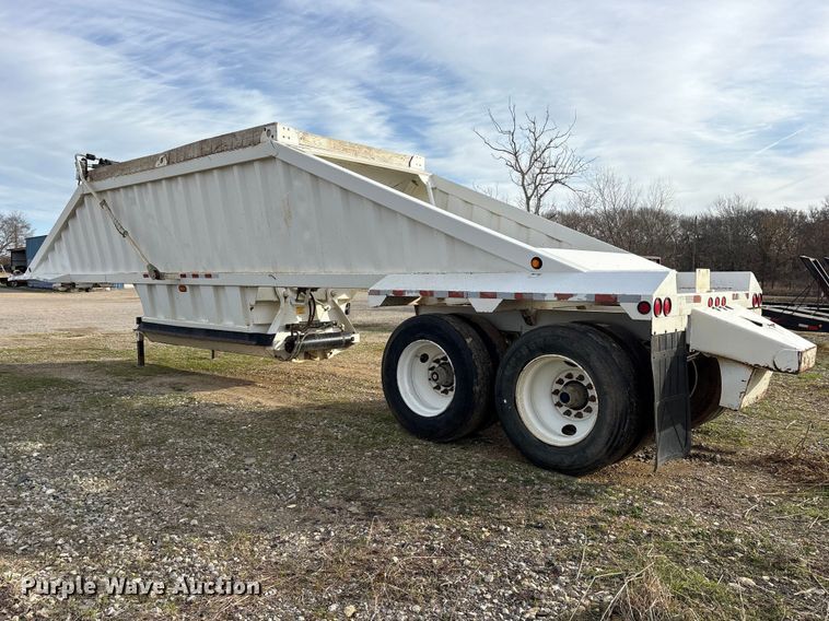 image for item ES8585 2015 Construction Trailer Specialists  BDT-40 Belly dump trailer