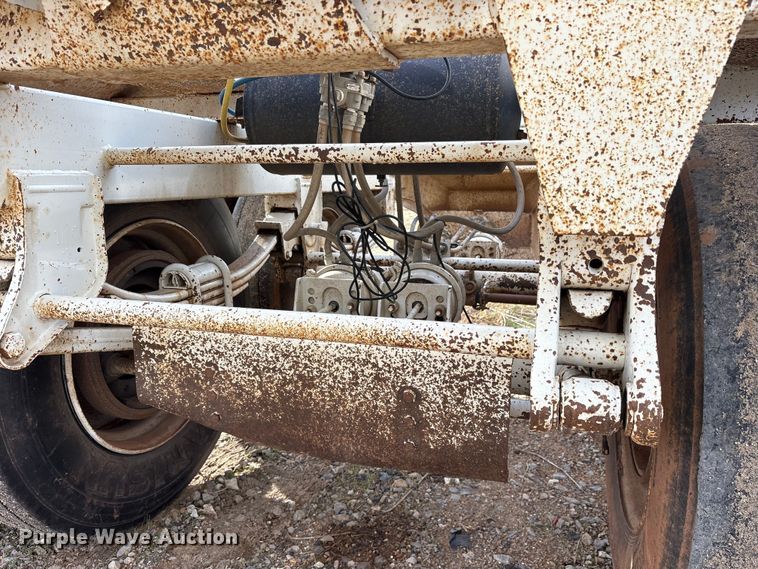 image for item ES8585 2015 Construction Trailer Specialists  BDT-40 Belly dump trailer