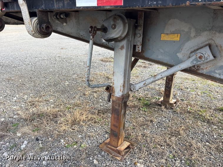 image for item ES8586 1991 Frauhauf flatbed trailer