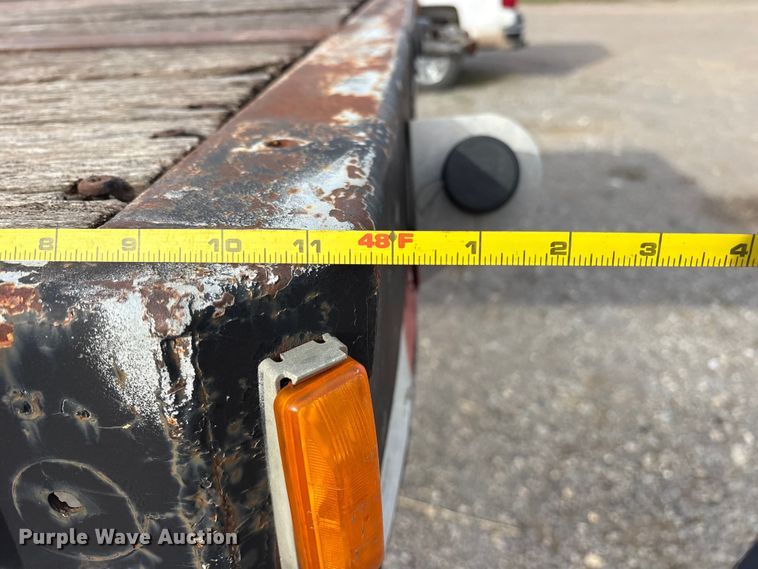 image for item ES8586 1991 Frauhauf flatbed trailer