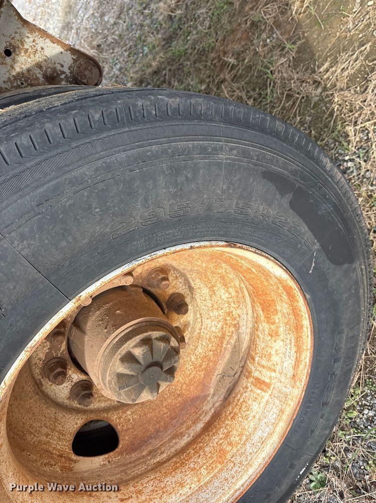 image for item ES8586 1991 Frauhauf flatbed trailer