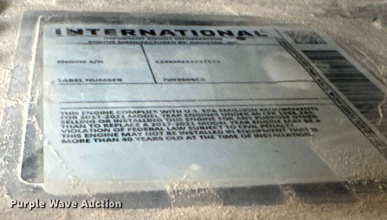 image for item ET1547 2019 International LT625 semi truck