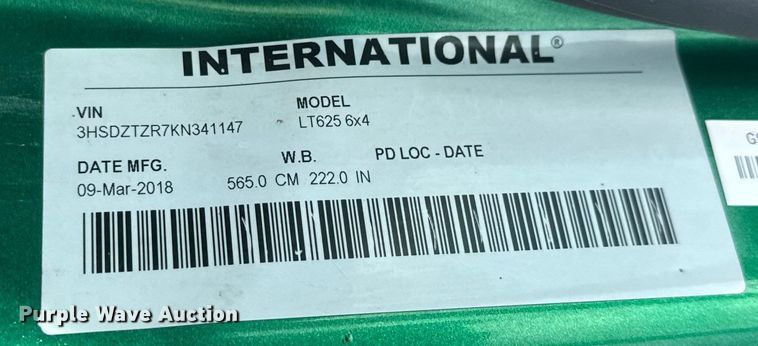 image for item ET1547 2019 International LT625 semi truck