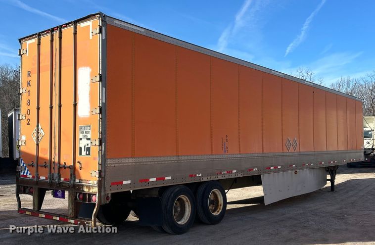 image for item ET6968 2005 Wabash dry van trailer