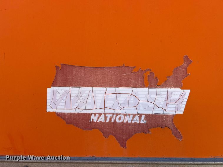 image for item ET6968 2005 Wabash dry van trailer