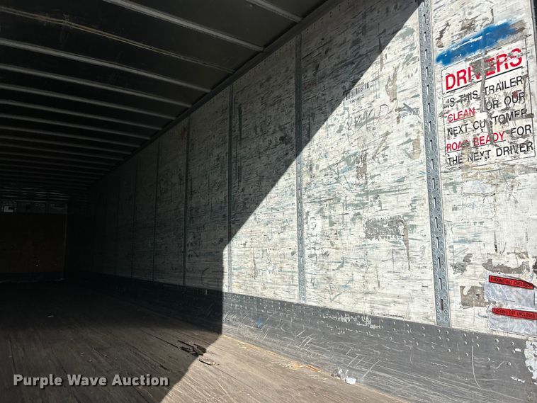 image for item ET6968 2005 Wabash dry van trailer