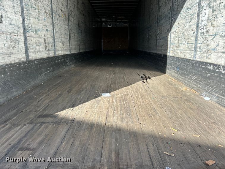 image for item ET6968 2005 Wabash dry van trailer