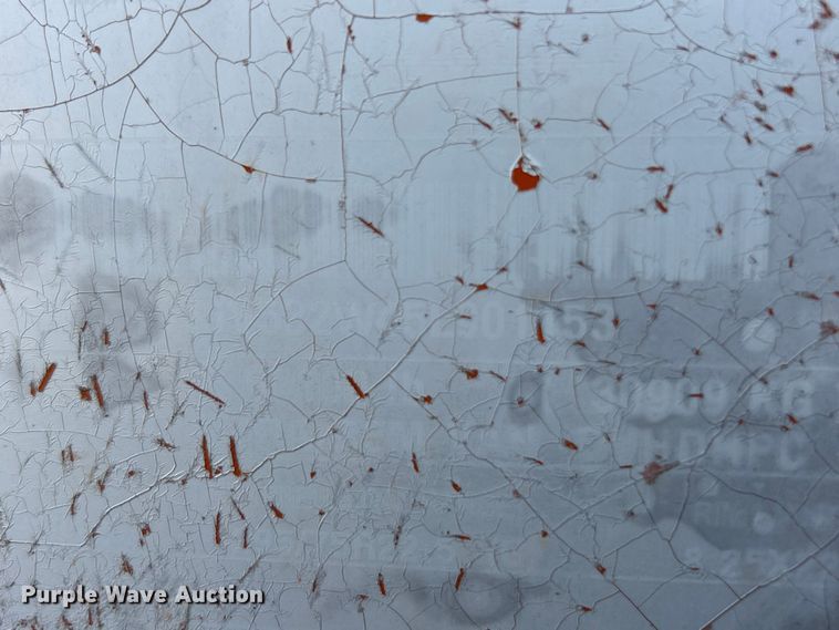 image for item ET6968 2005 Wabash dry van trailer