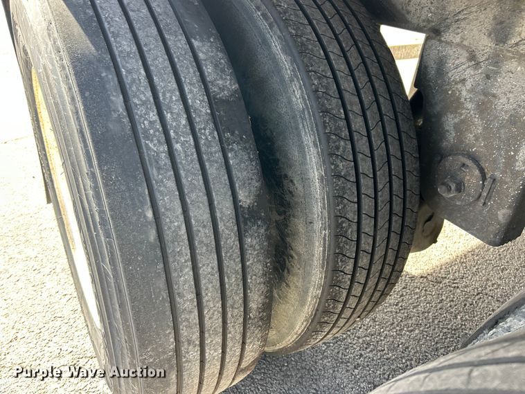 image for item ET6969 2005 Great Dane Great Dane Trailers dry van trailer