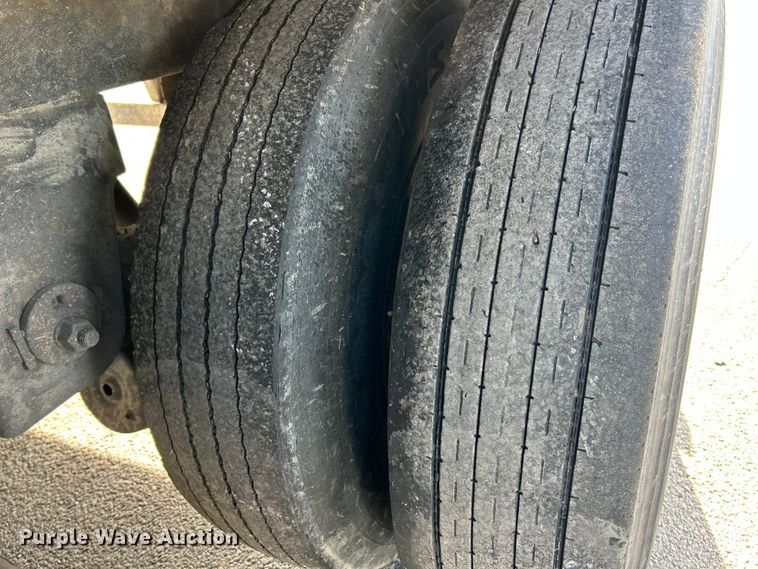 image for item ET6969 2005 Great Dane Great Dane Trailers dry van trailer