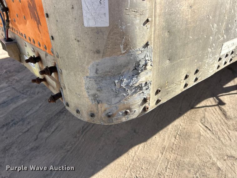 image for item ET6970 2004 Wabash dry van trailer