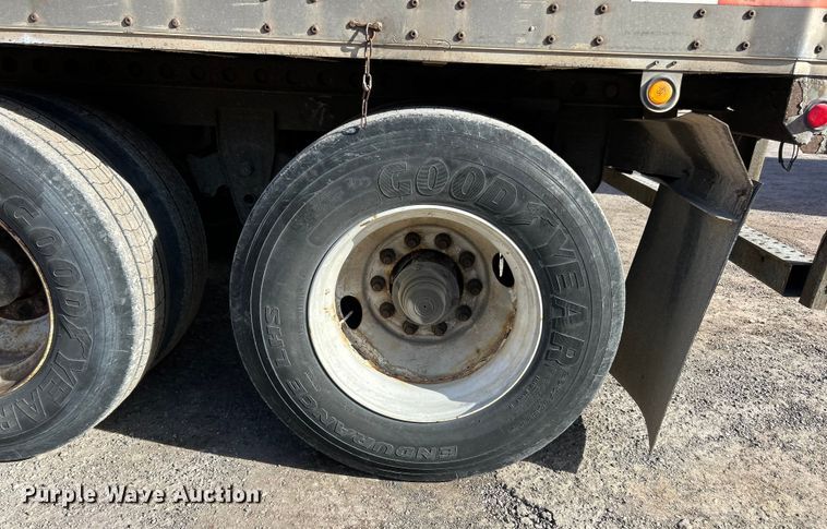 image for item ET6970 2004 Wabash dry van trailer