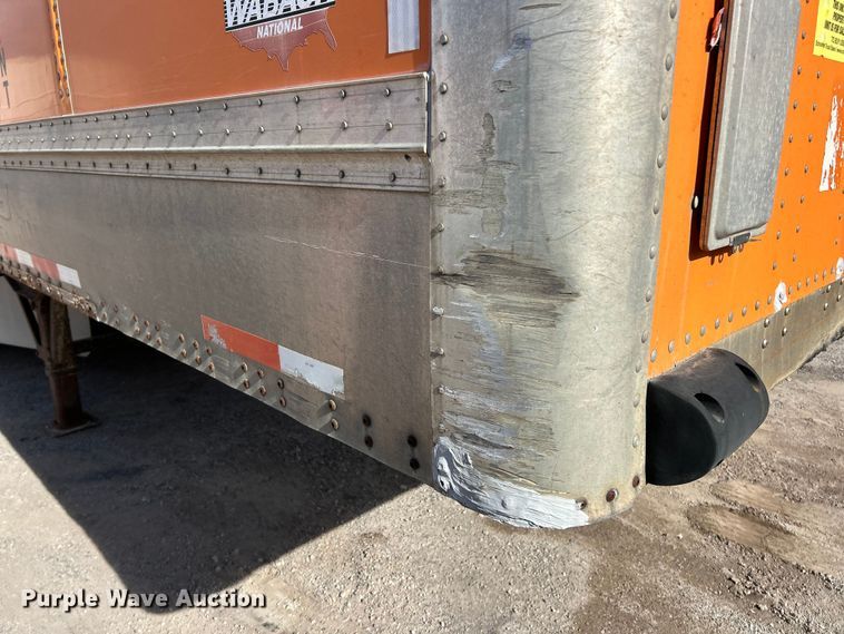 image for item ET6971 2006 Wabash Wabash National Corporation dry van trailer