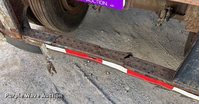 image for item ET6971 2006 Wabash Wabash National Corporation dry van trailer