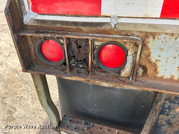 image for item ET6971 2006 Wabash Wabash National Corporation dry van trailer