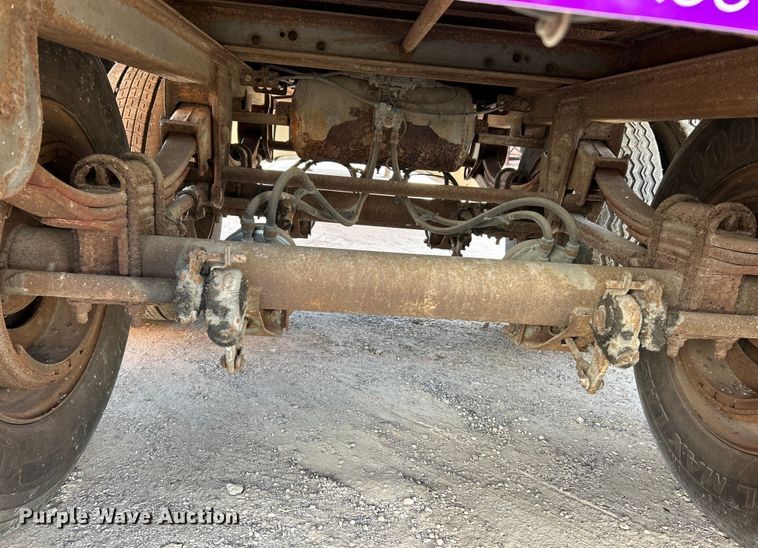 image for item ET6971 2006 Wabash Wabash National Corporation dry van trailer