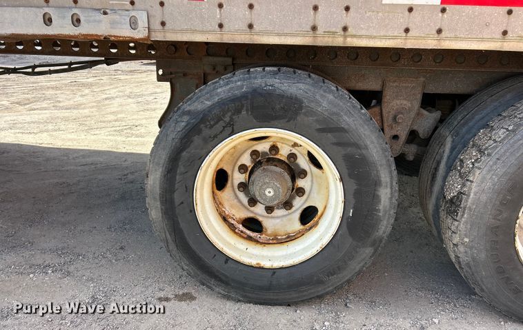 image for item ET6971 2006 Wabash Wabash National Corporation dry van trailer