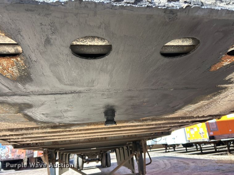 image for item ET6973 2006 Wabash dry van trailer