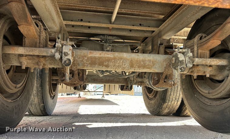 image for item ET6973 2006 Wabash dry van trailer