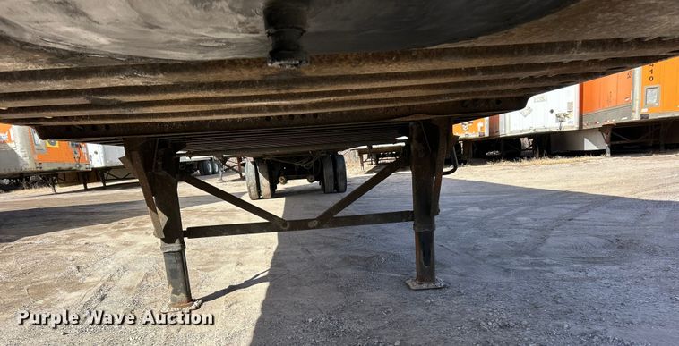 image for item ET6974 2005 Wabash dry van trailer