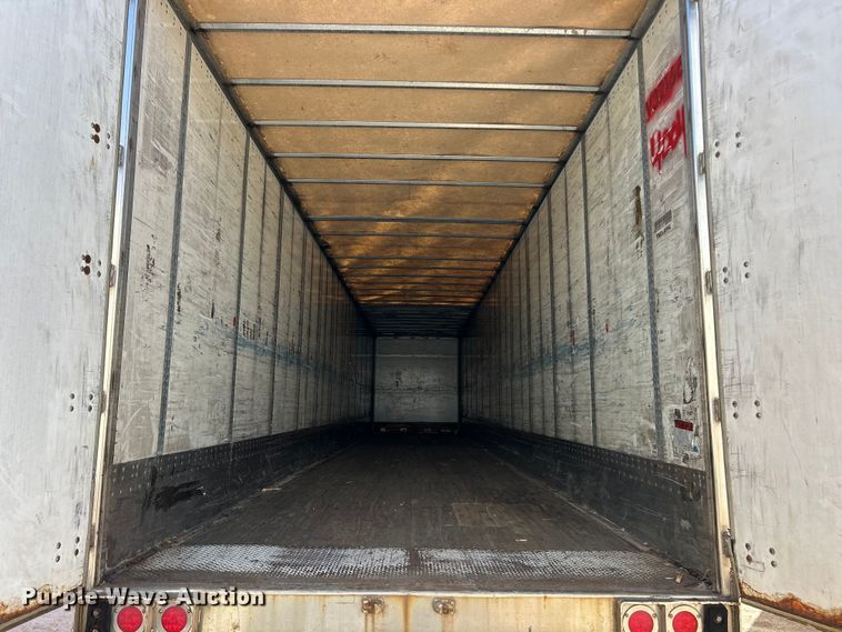 image for item ET6974 2005 Wabash dry van trailer