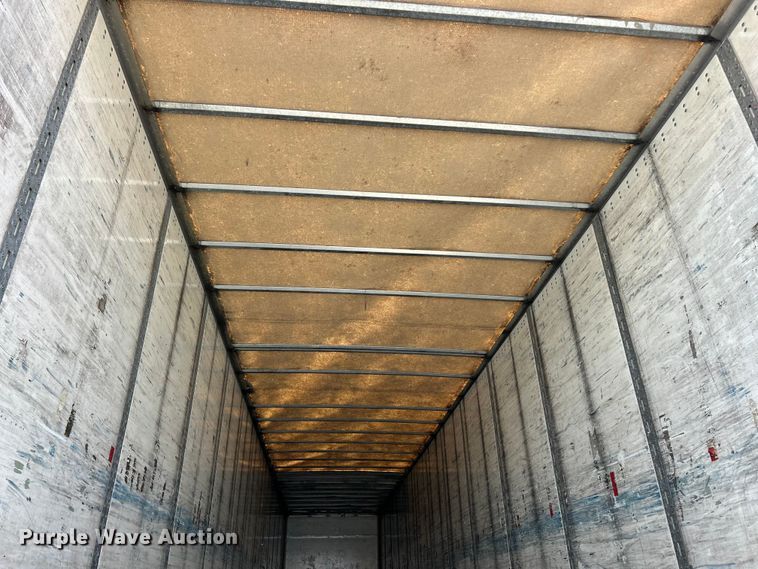 image for item ET6974 2005 Wabash dry van trailer