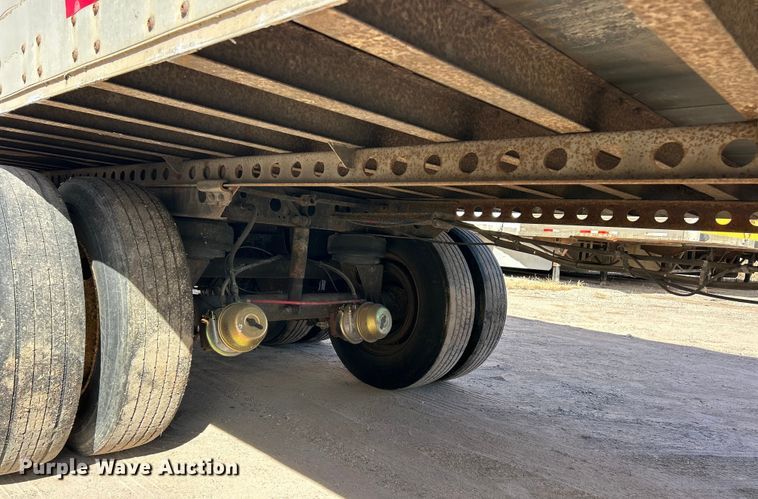 image for item ET6974 2005 Wabash dry van trailer