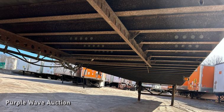 image for item ET6974 2005 Wabash dry van trailer