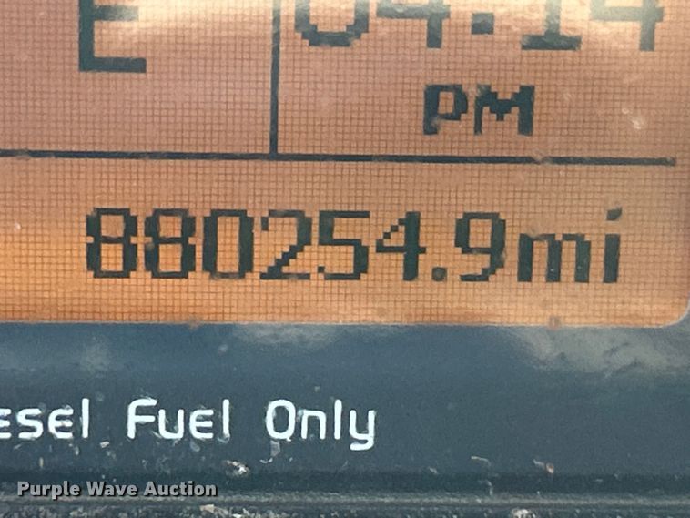 image for item ET6991 2017 Volvo  VNL semi truck