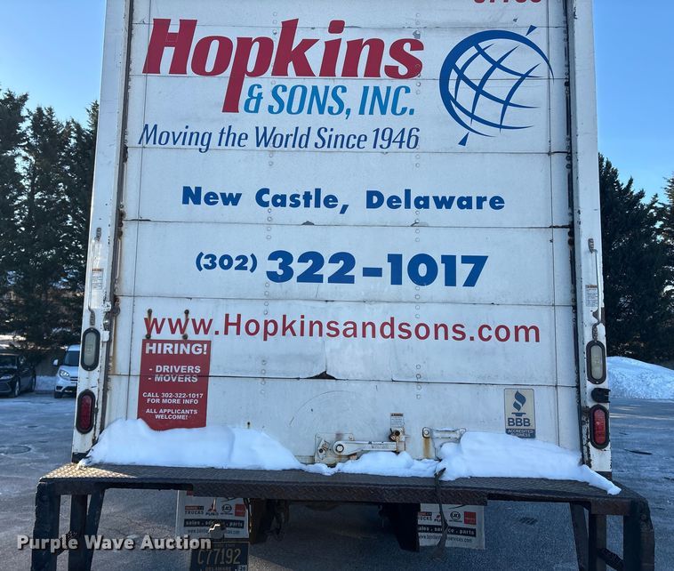 image for item ET8651 2008 Hino 268 box truck