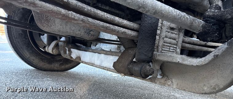 image for item ET8651 2008 Hino 268 box truck