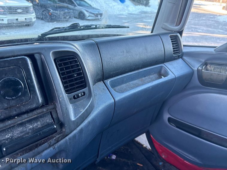 image for item ET8651 2008 Hino 268 box truck