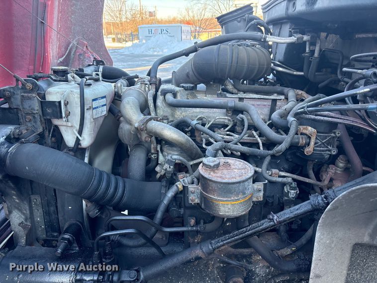 image for item ET8651 2008 Hino 268 box truck