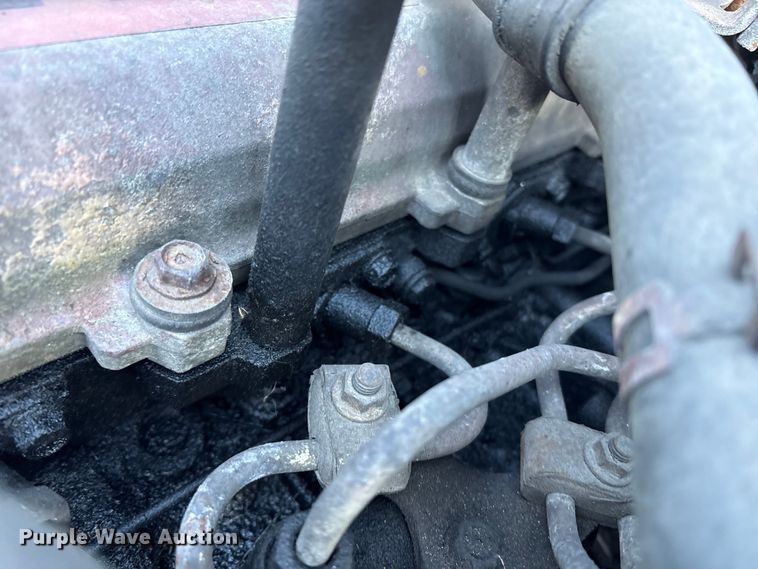 image for item ET8651 2008 Hino 268 box truck