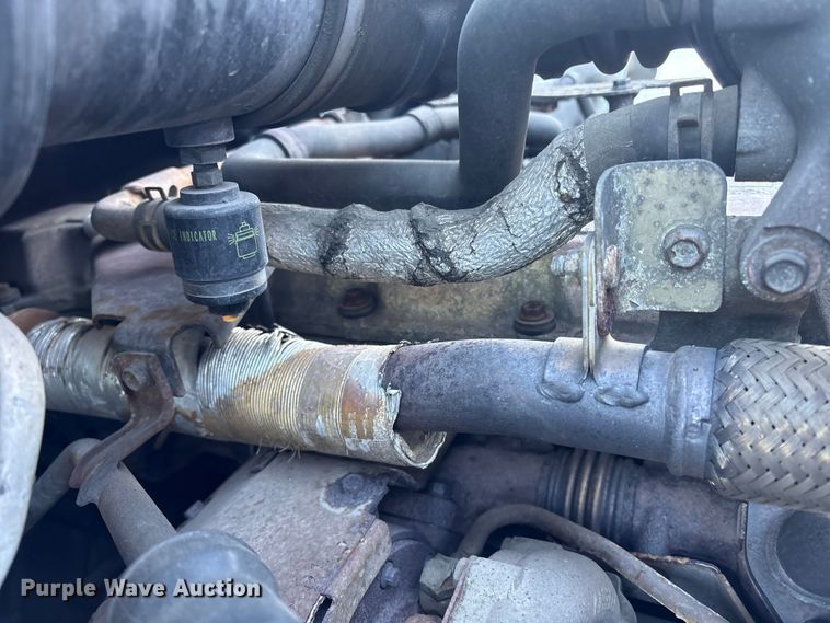 image for item ET8651 2008 Hino 268 box truck