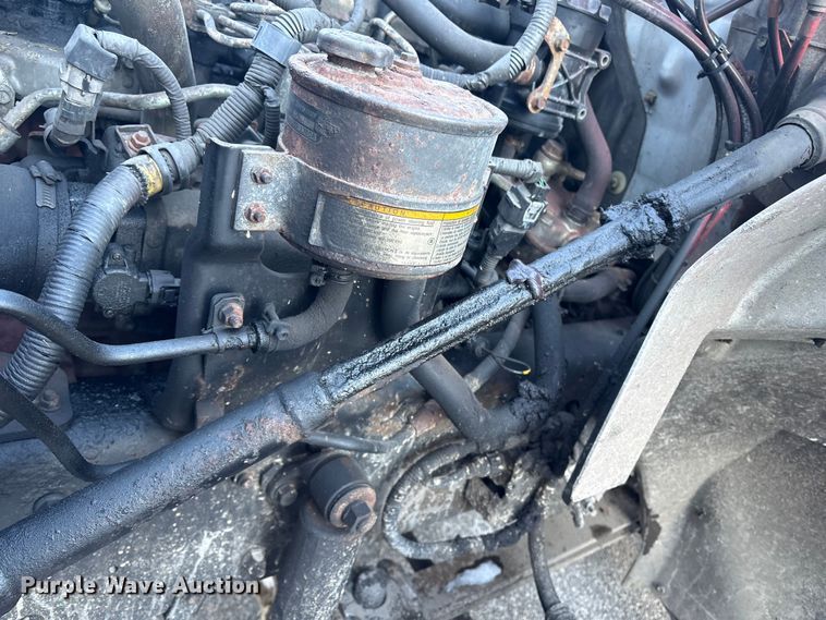 image for item ET8651 2008 Hino 268 box truck