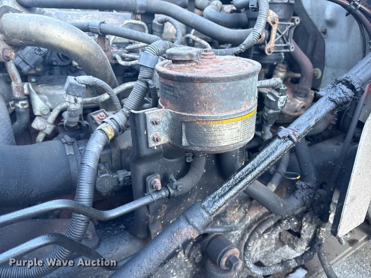 image for item ET8651 2008 Hino 268 box truck