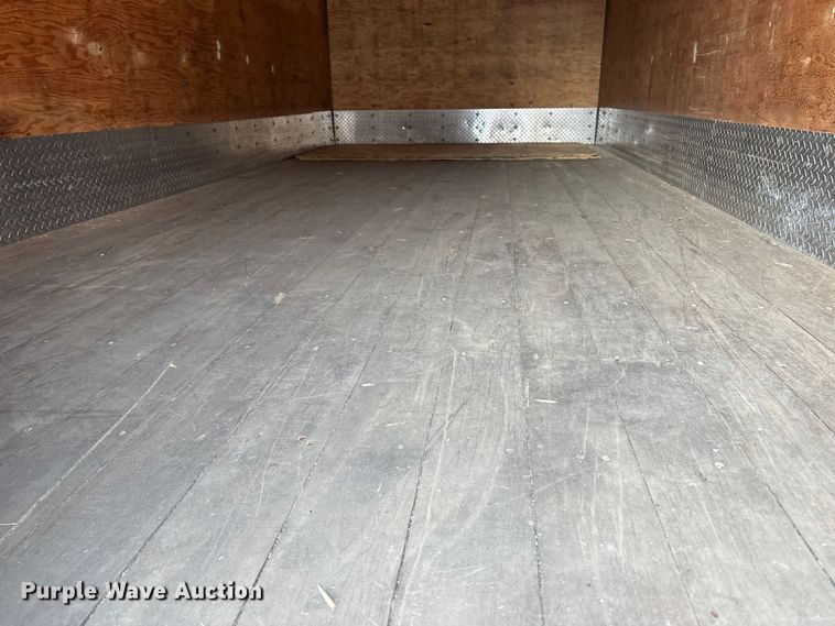 image for item ET8653 2007 International 7400 box truck