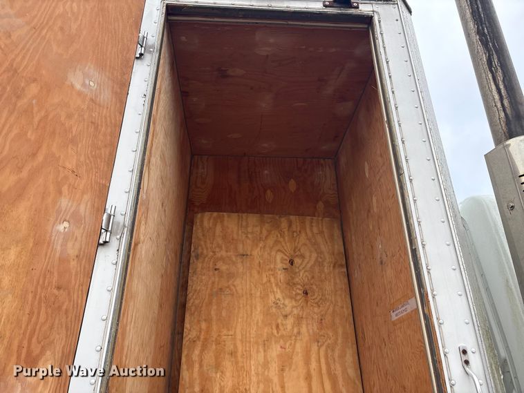 image for item ET8653 2007 International 7400 box truck