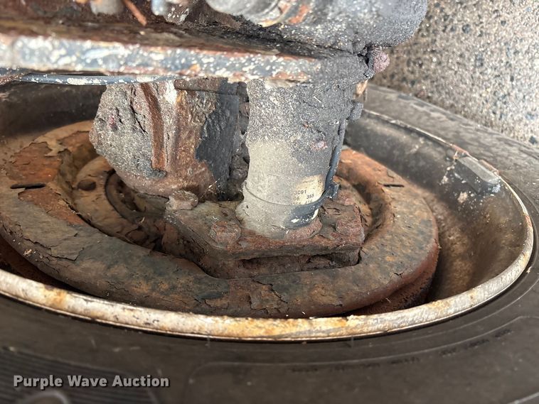 image for item ET8653 2007 International 7400 box truck