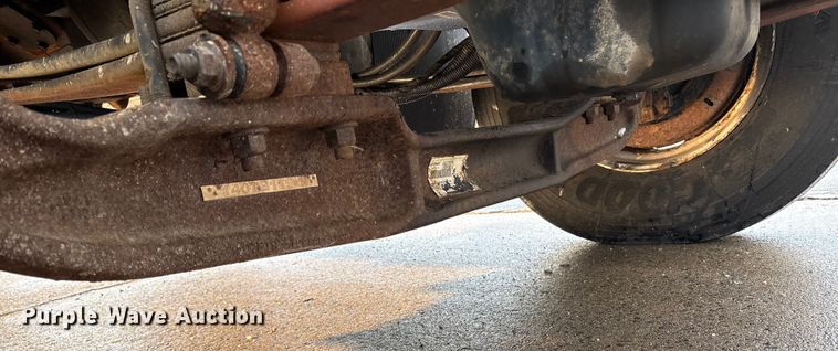 image for item ET8653 2007 International 7400 box truck