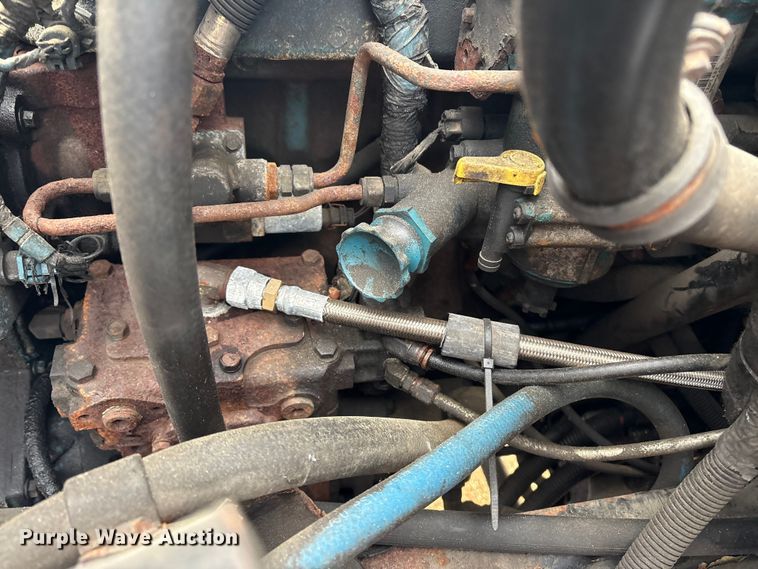 image for item ET8653 2007 International 7400 box truck