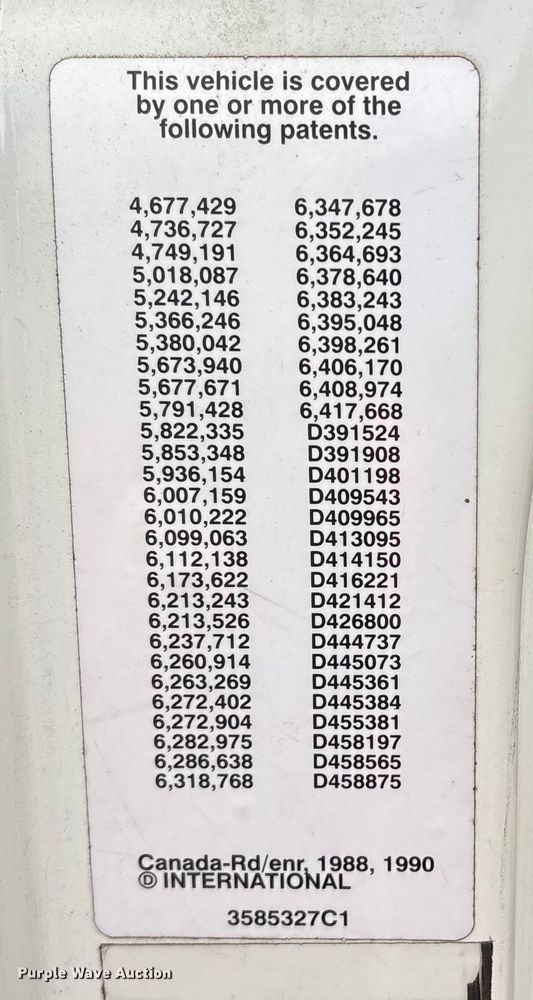 image for item ET8653 2007 International 7400 box truck