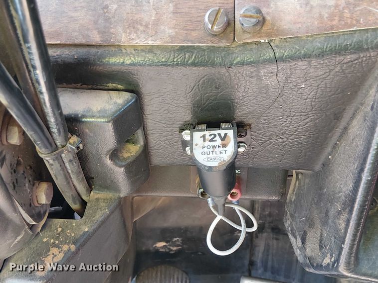 image for item EU2635 1996 Peterbilt 385 water truck