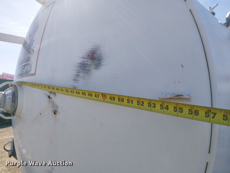 image for item EU2636 2007 International MA025 tank truck