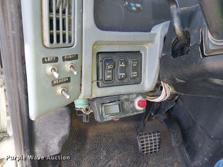 image for item EU2636 2007 International MA025 tank truck